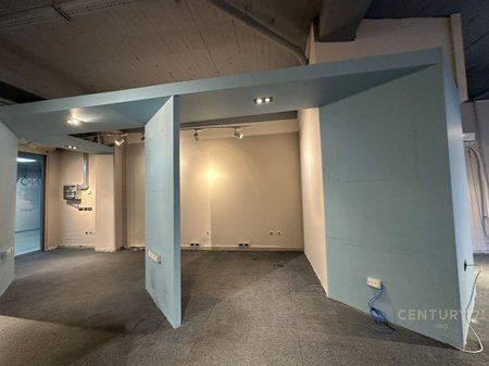 Ambient per zyra me qera tek Condor Center, Rruga e Kavajes!