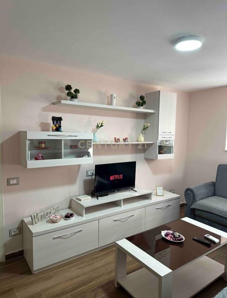 Jepet me qera apartament 1+1 ne Vollga!