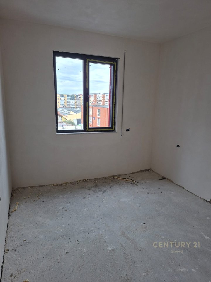 Jepet me qira apartament 2+1 ne zonen e Don Boskos!
