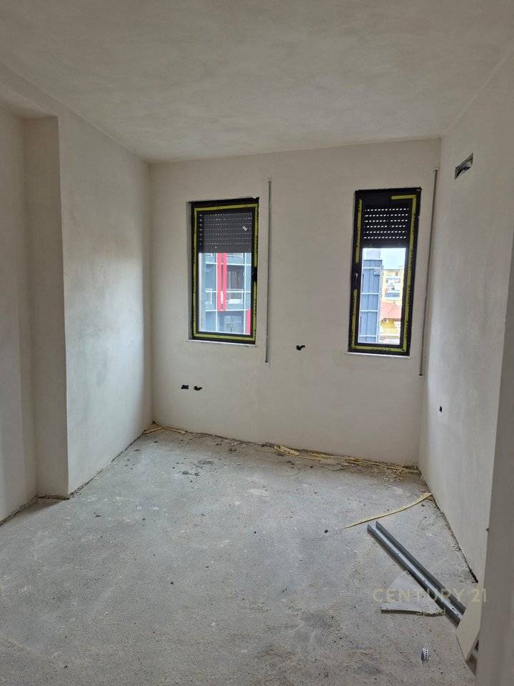 Jepet me qira apartament 2+1 ne zonen e Don Boskos!