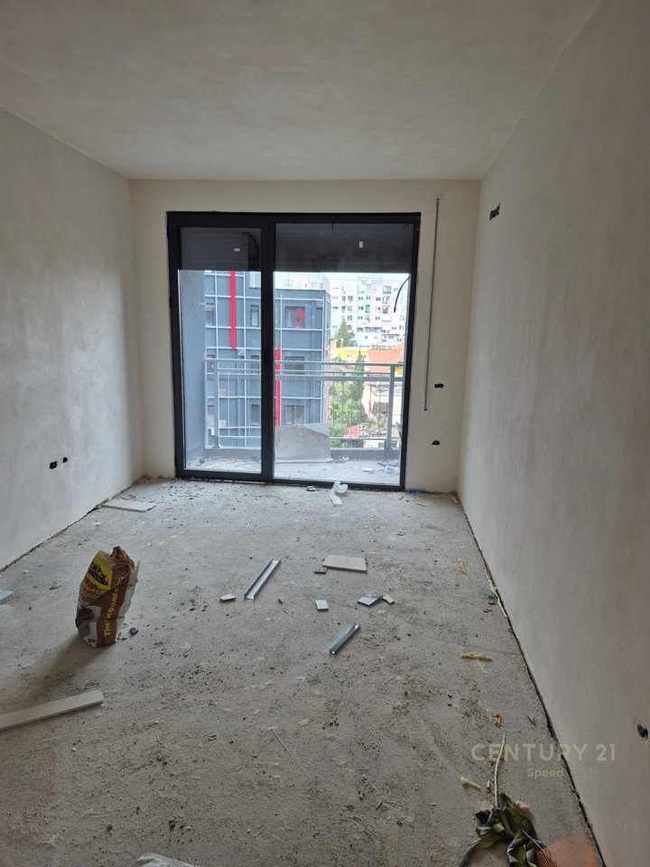 Jepet me qira apartament 2+1 ne zonen e Don Boskos!