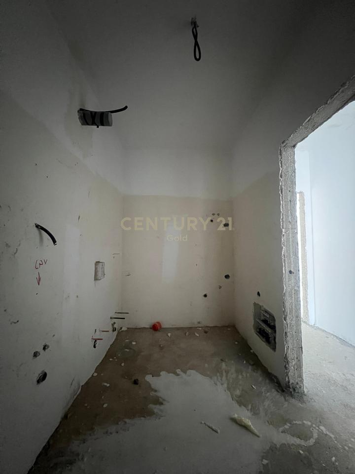 SHESIM APARTMENT 2+1+2 NEAR KIKA 2 (WHITE CITY BLOCK)