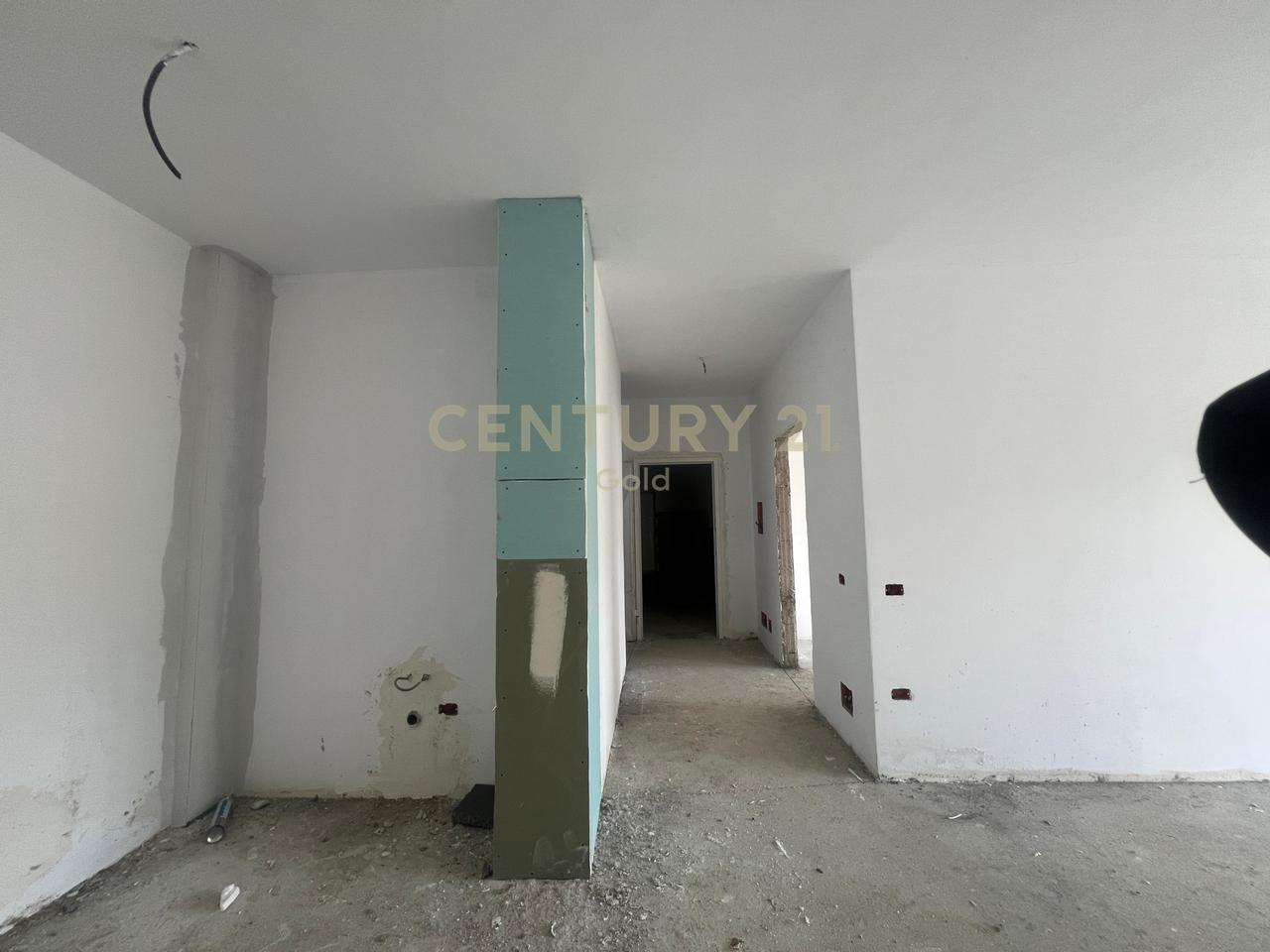 SHESIM APARTMENT 2+1+2 NEAR KIKA 2 (WHITE CITY BLOCK)