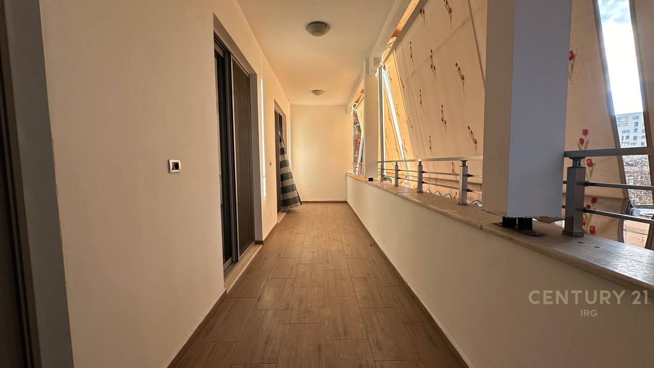 SHITET APARTAMENT 4+1 | MYSLYM SHYRI