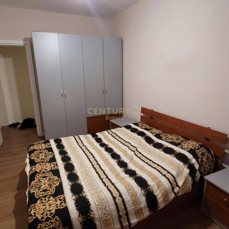 JEPET ME QIRA APARTAMENT 2+1 TEK FUSHA E AVIACIONIT