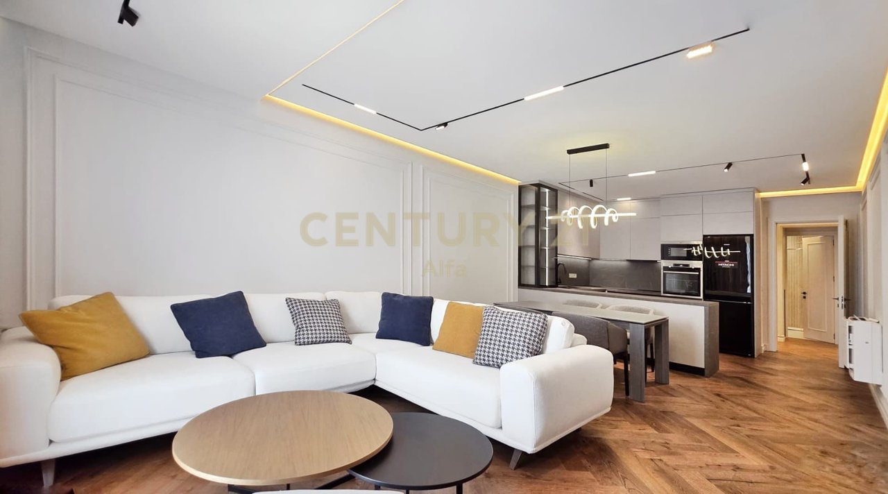 Apartament Luksoz 3+1+2 + Post Parkimi per Qira tek "Golden Residence"!