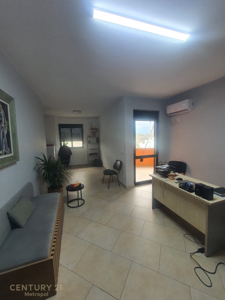 Appartamento in Affitto – Vicino al Faro, Giardino Zoologico