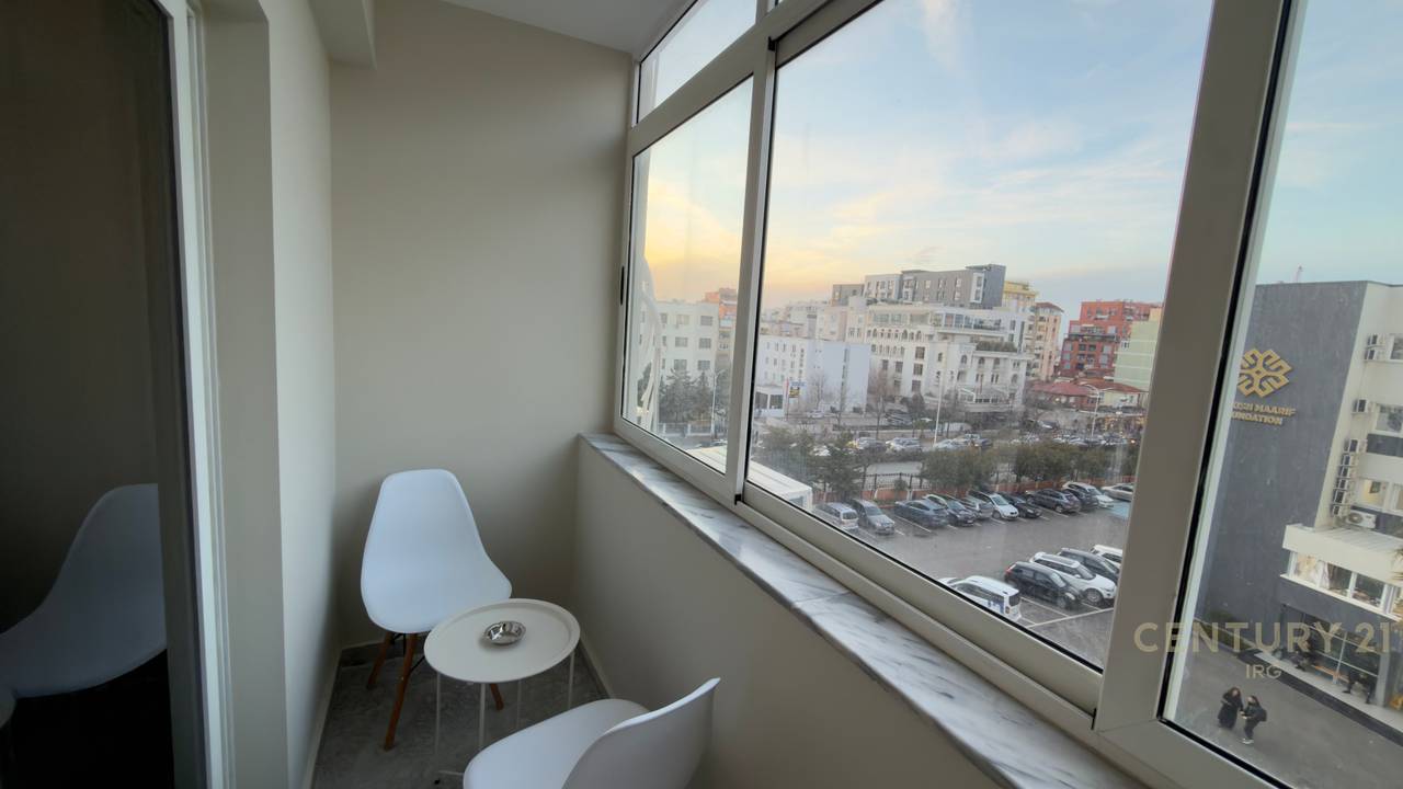 SHITEN 2 APARTAMENTE 1+1 TEK KRYQEZIMI 21 DHJETORIT !