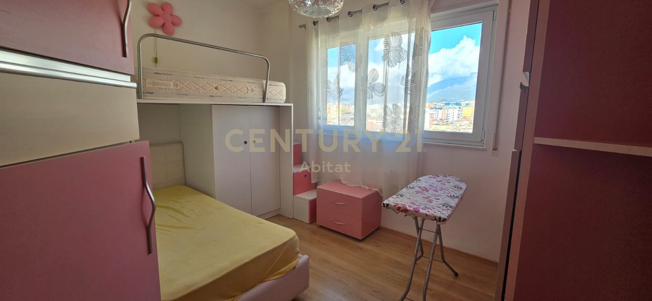 Apartament 2+1 per qira ne zonen e Ali Demit