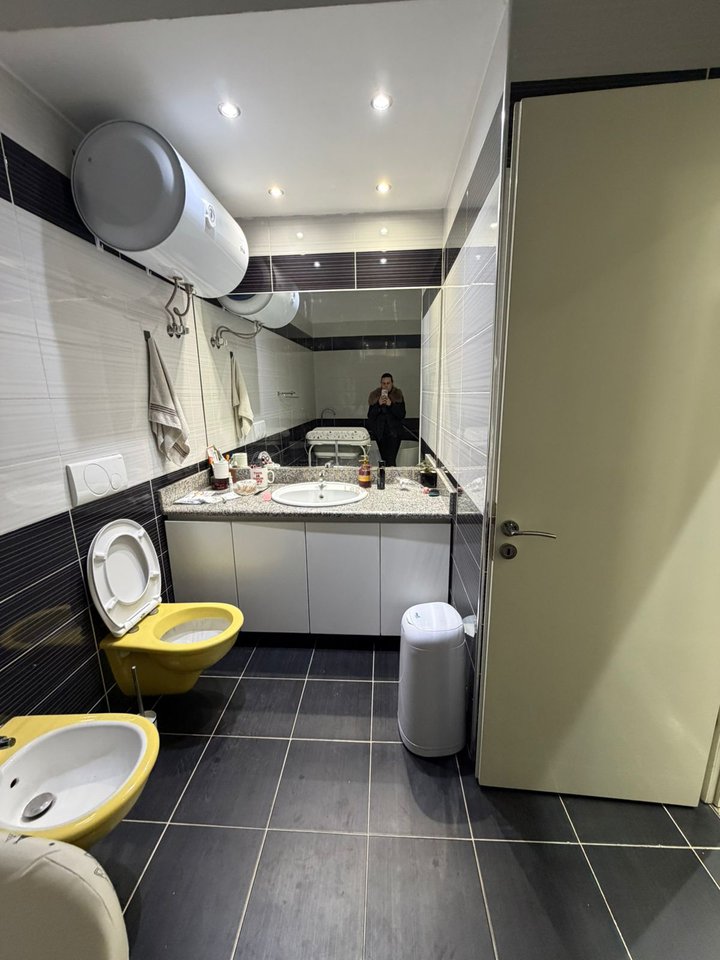 Shitet Apartament 3+1+2 në Rrugën Besim Alla – 270.000 €