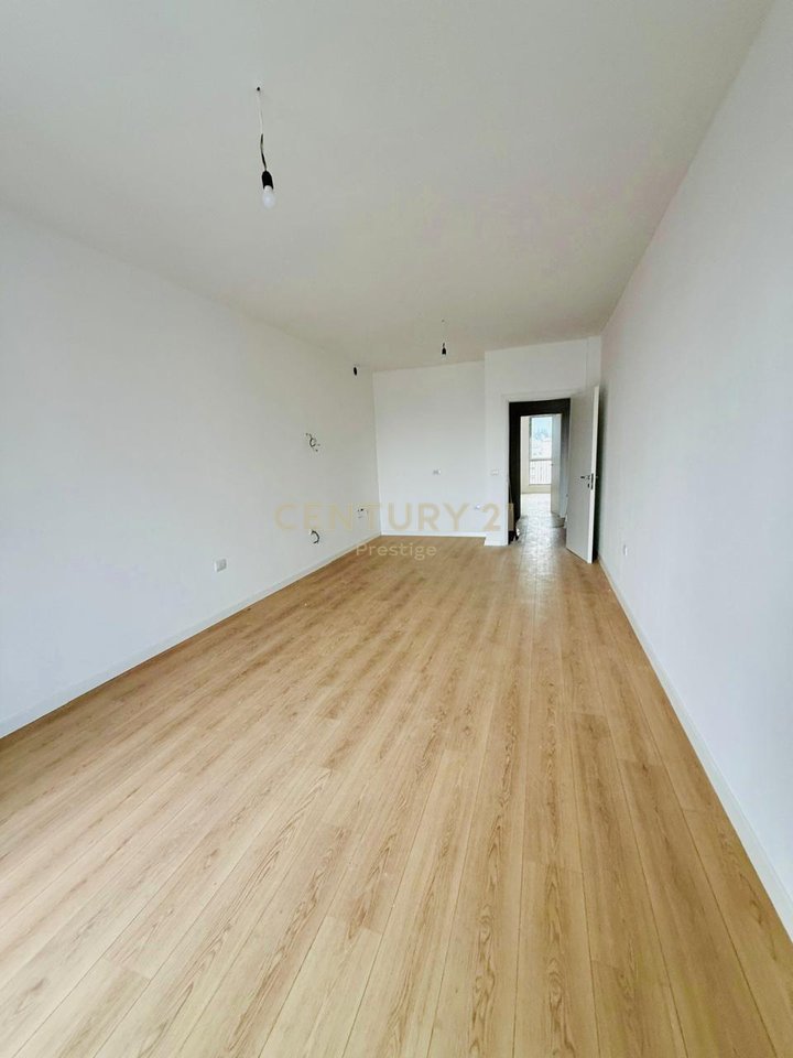 APARTAMENT 1+1 ME QIRA, PAS AMBASADES AMERIKANE, TIRANE!