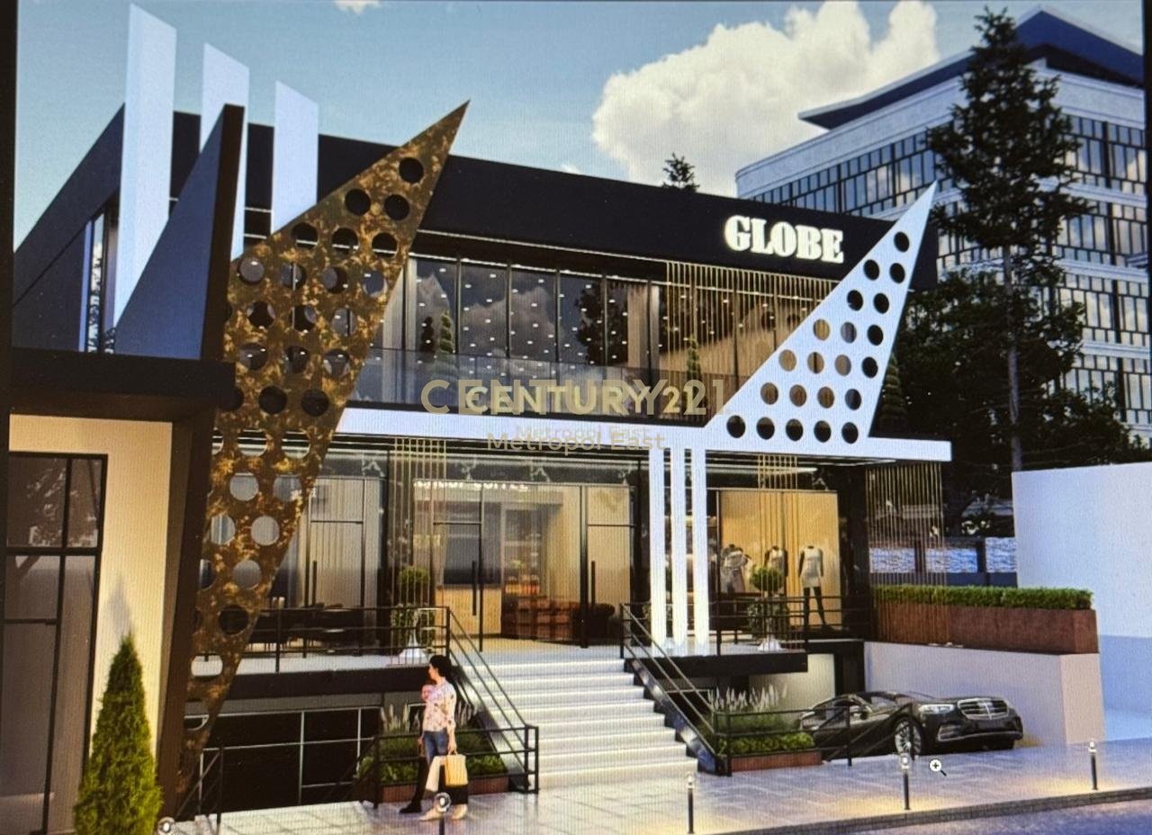 JEPET ME QIRA AMBIENT KOMERCIAL NË SAUK