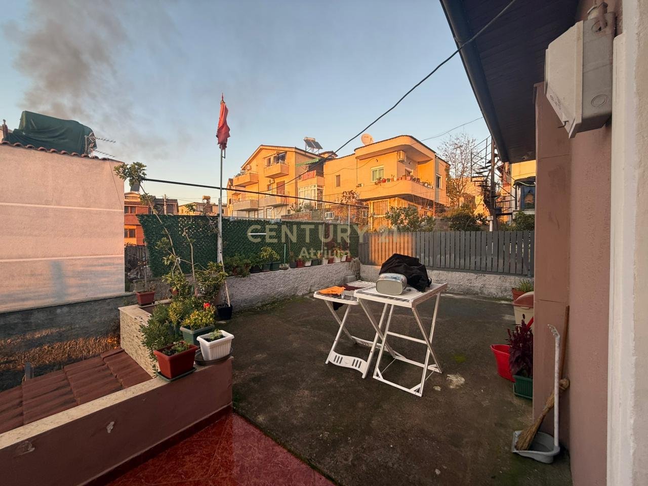 JEPET VILE 2 KATESHE ME QIRA NE SAUK TE RI!