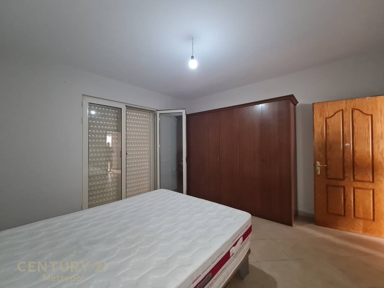 OFROJ PER QIRA KAT VILE, PRANE MANGALEM 21!