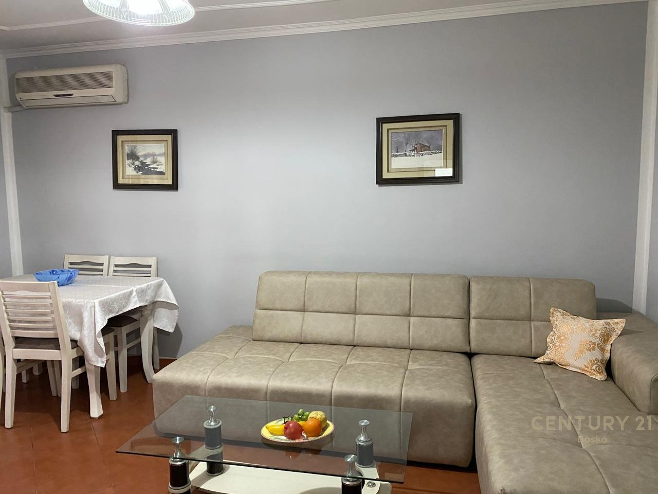 ME QIRA APARTAMENT 2+1 PERBALLE HARRY FULTZ