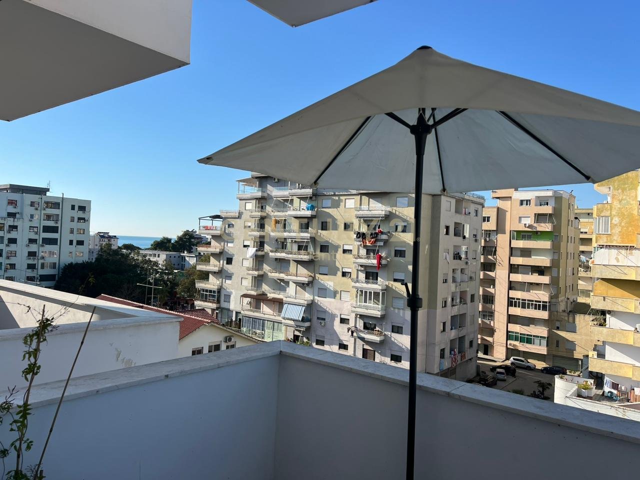 APARTMENT 1+1 FOR RENT ILIRIA BEACH!