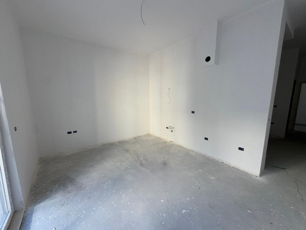 APARTMENT 1+1 FOR SALE IN UJIN E FTOHTE!