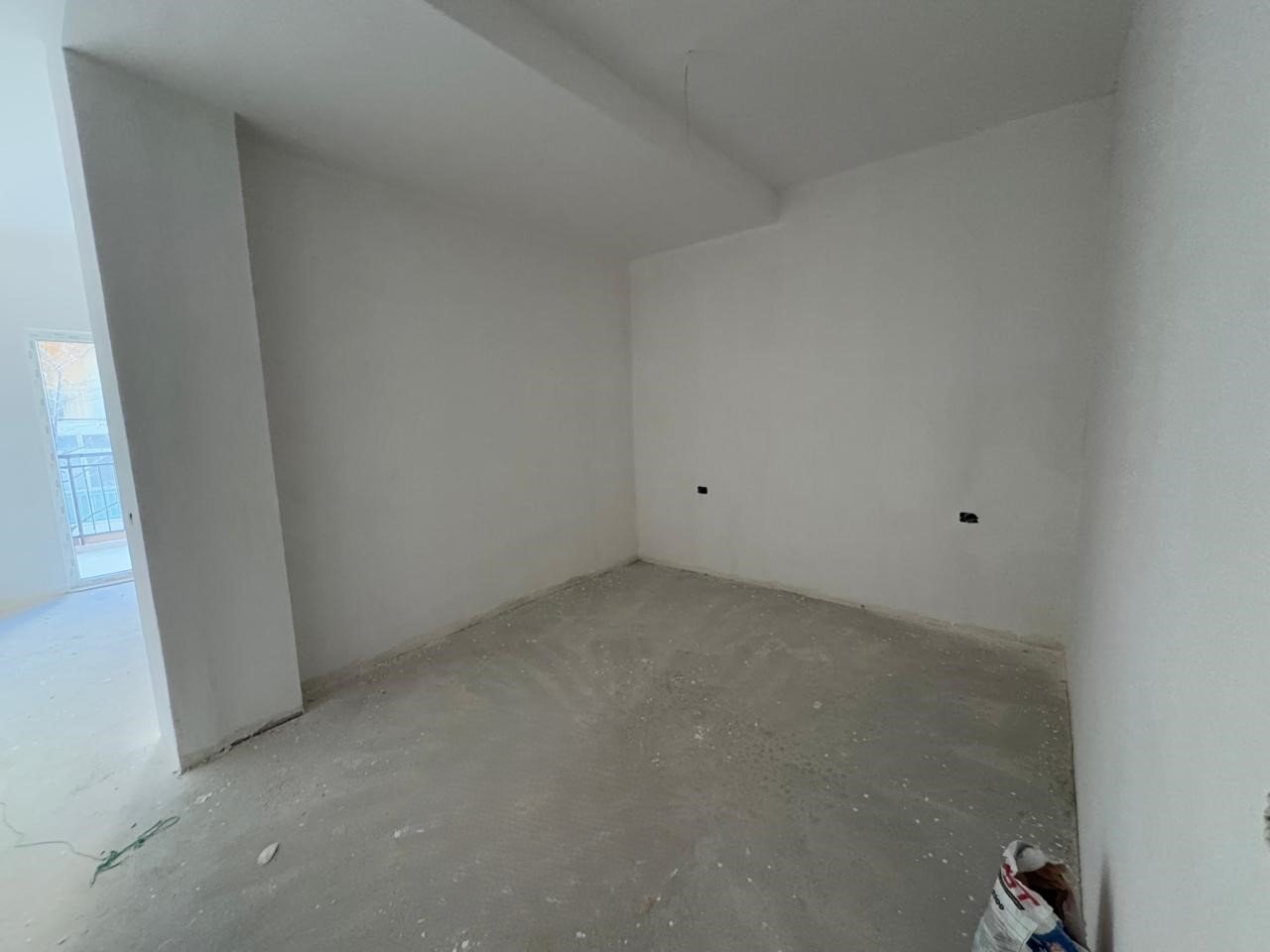 APARTMENT 1+1 FOR SALE IN UJIN E FTOHTE!