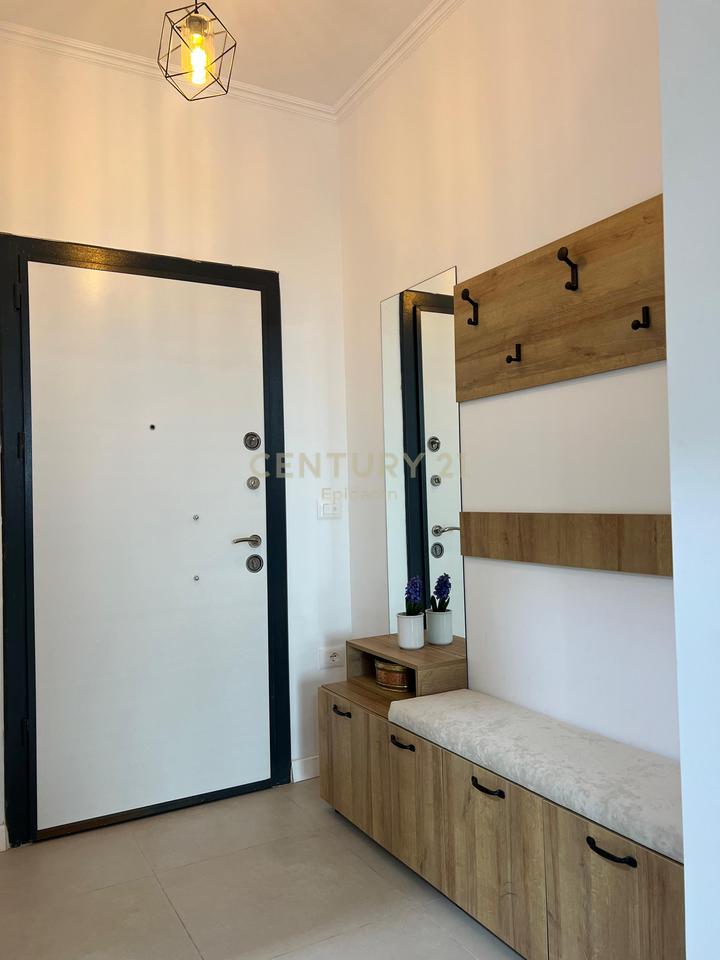 SHITET APARTAMENT 2+1+2+POST PARKIMI NE VIJE TE PARE ME DETIN NE GOLEM!!