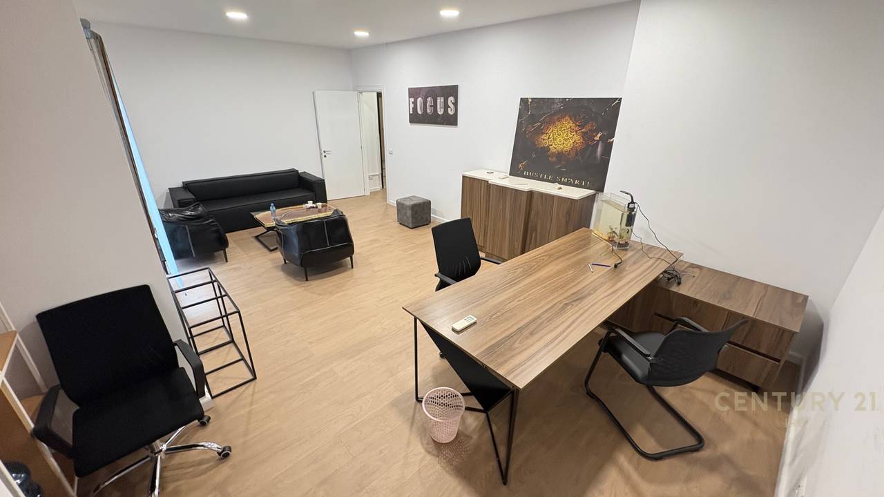 OFFICE FOR RENT IN HILTON, NEAR DELIJORGIT!