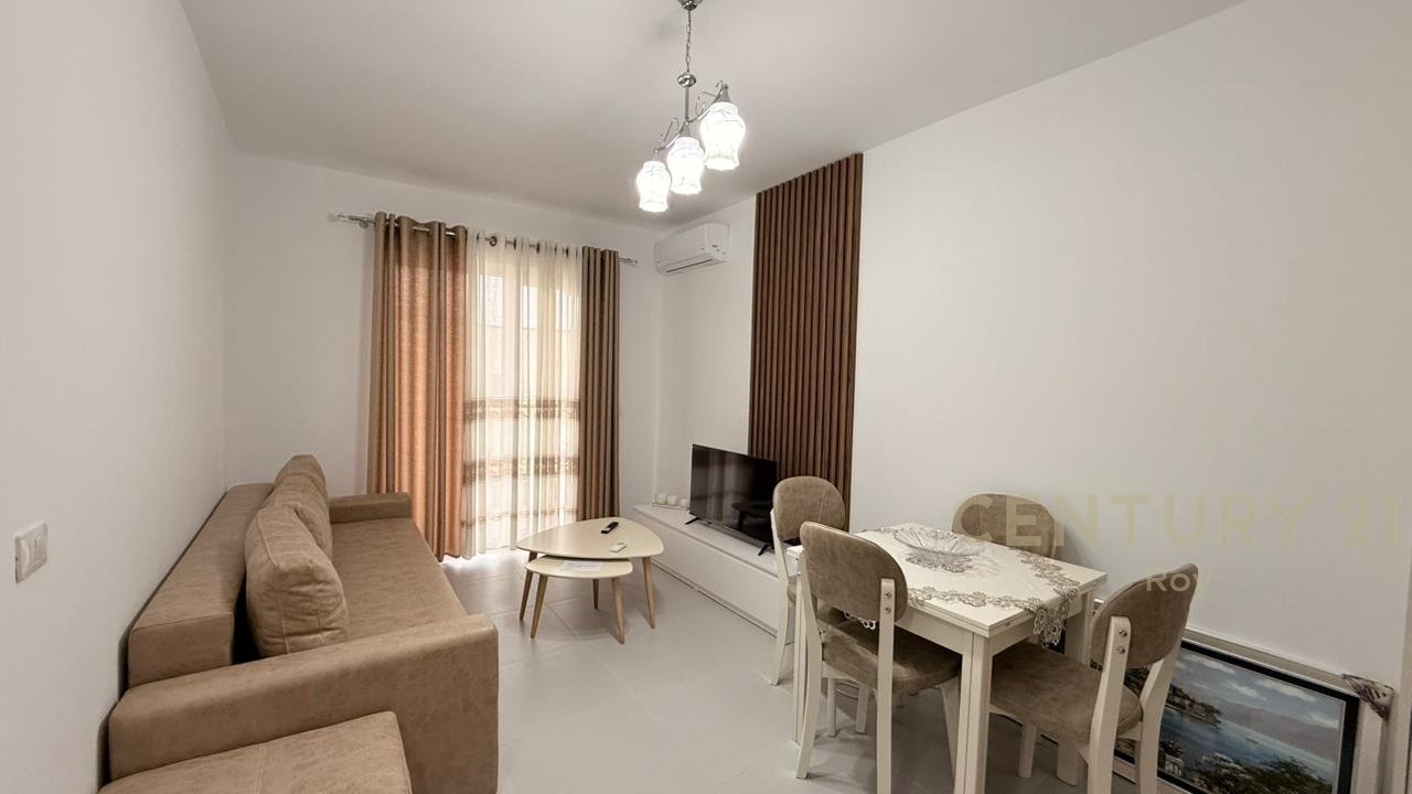 SHITET APARTAMENT 1+1 NE GOLEM,NDERTIM I RI!