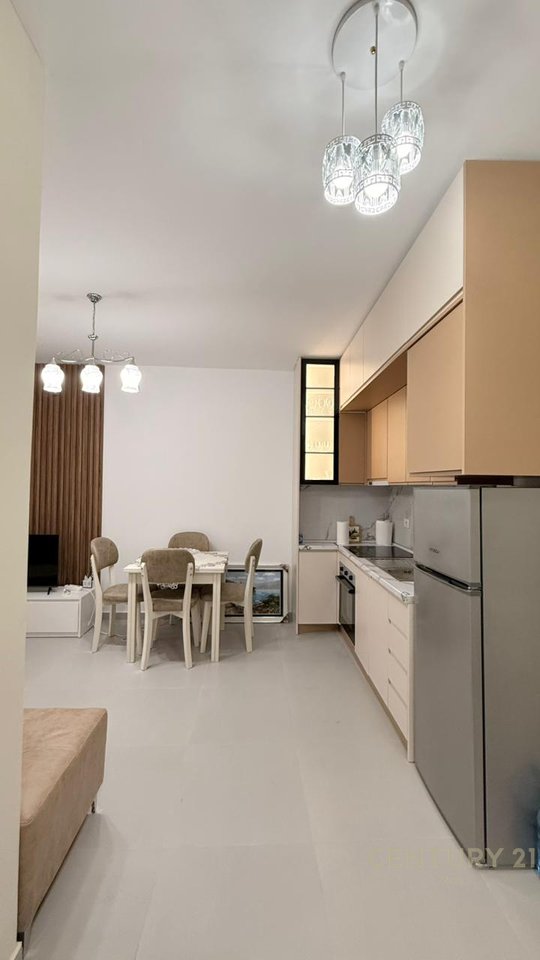 SHITET APARTAMENT 1+1 NE GOLEM,NDERTIM I RI!