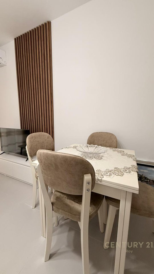 SHITET APARTAMENT 1+1 NE GOLEM,NDERTIM I RI!