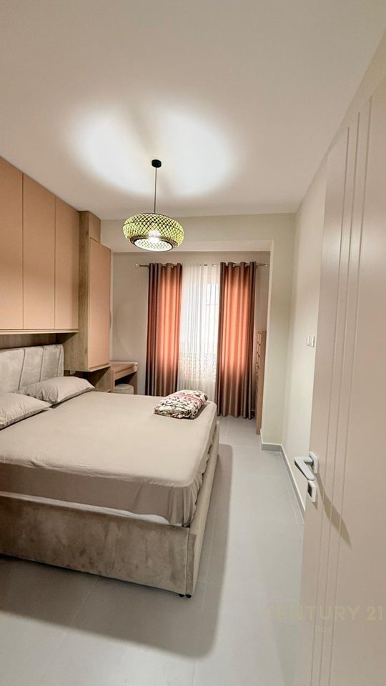 SHITET APARTAMENT 1+1 NE GOLEM,NDERTIM I RI!