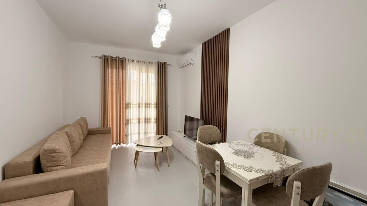 SHITET APARTAMENT 1+1 NE GOLEM,NDERTIM I RI!