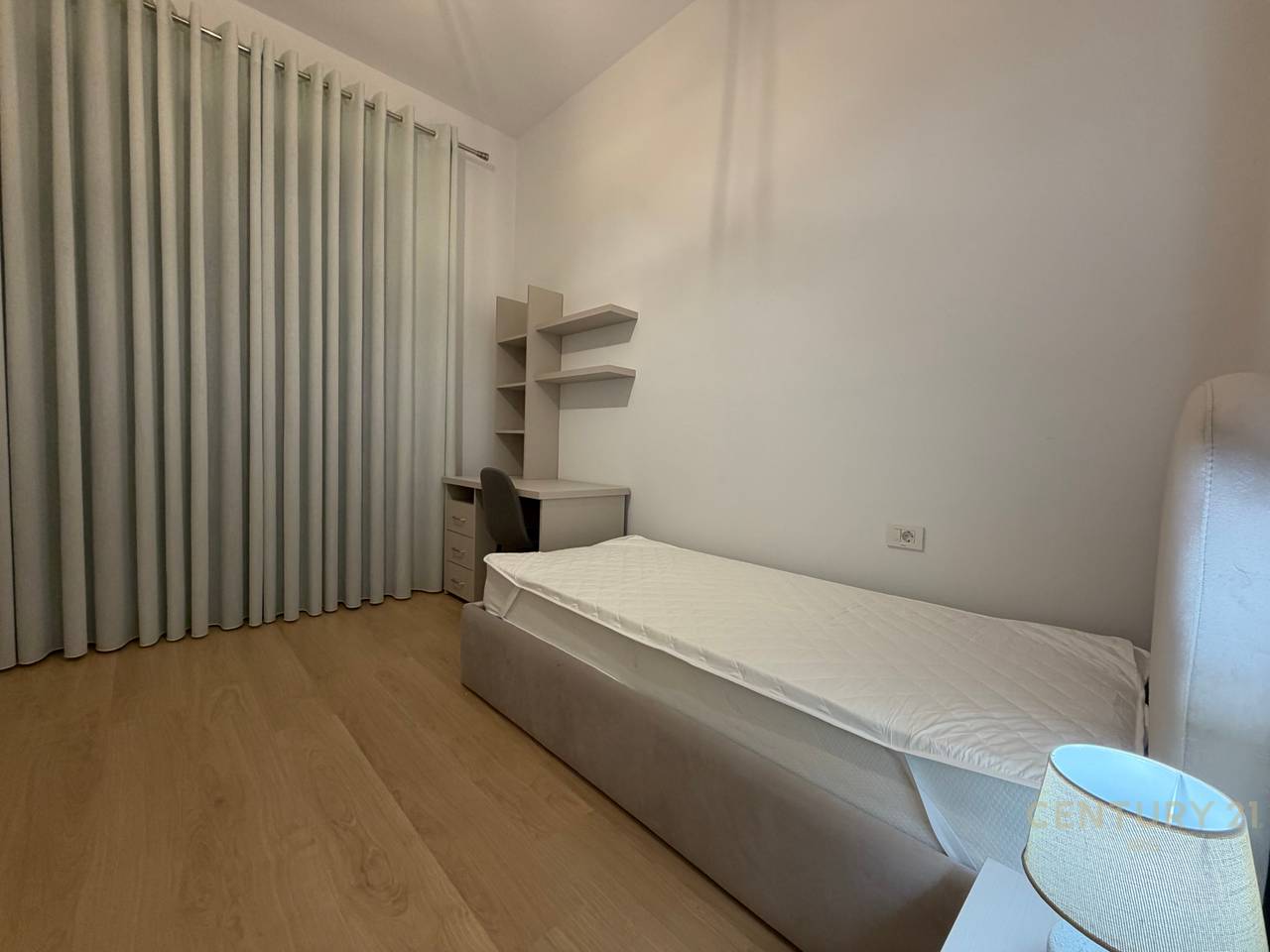 Apartament 2+1 tek Kompleksi Delijorgji + Verande 30 m2!