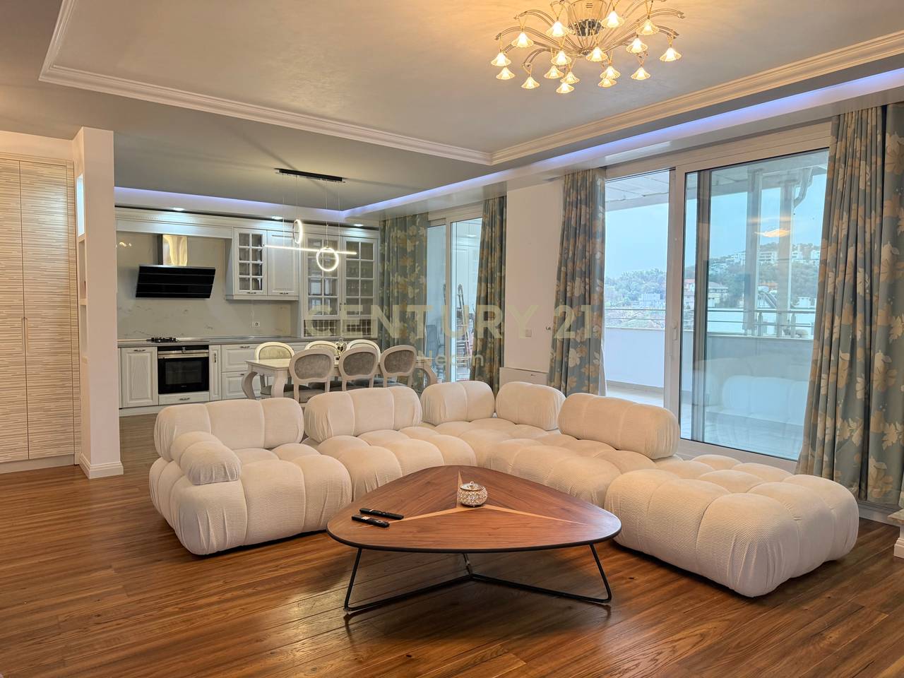 Duplex For Rent 2+1+2 With Veranda – Dry Lake