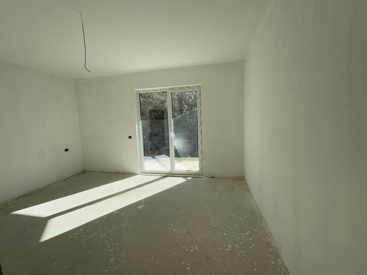 SHITET APARTAMENT 2+2 NE UJIN E FTOHTE!