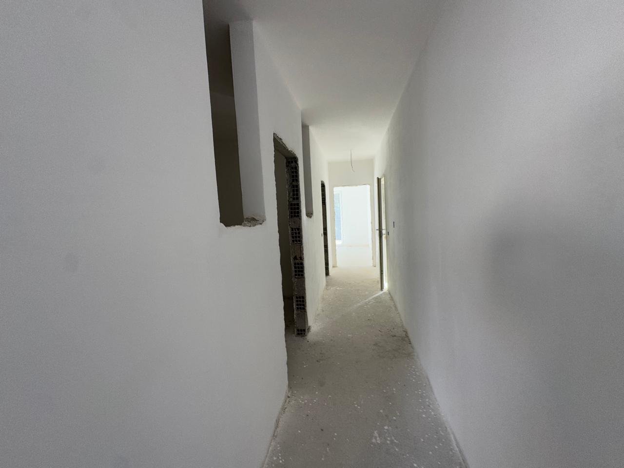 SHITET APARTAMENT 2+2 NE UJIN E FTOHTE!