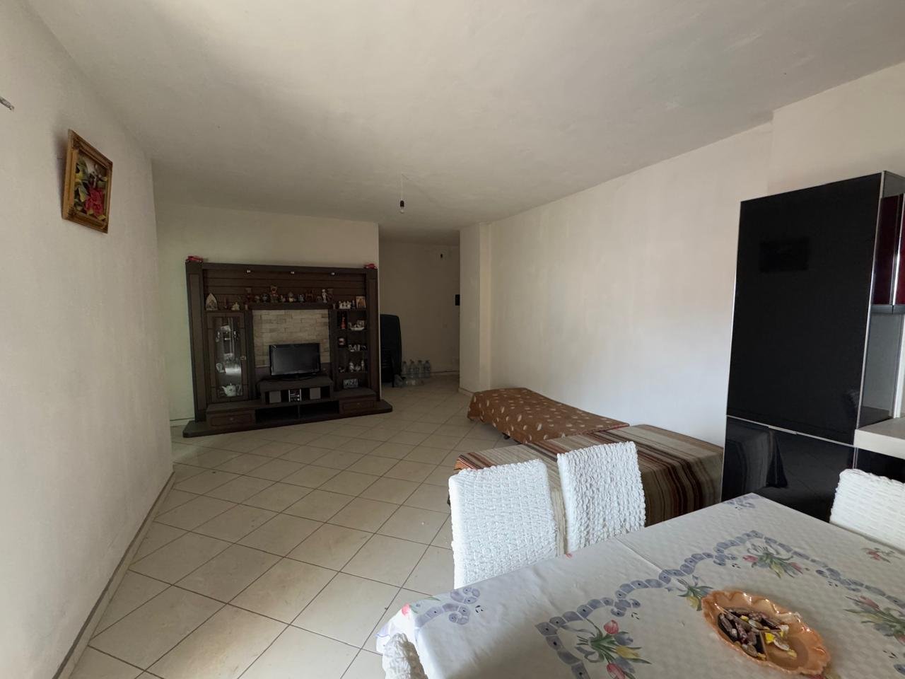 SHITET APARTAMENT 2+1 NE RRUGEN TRANSBALLKANIKE!