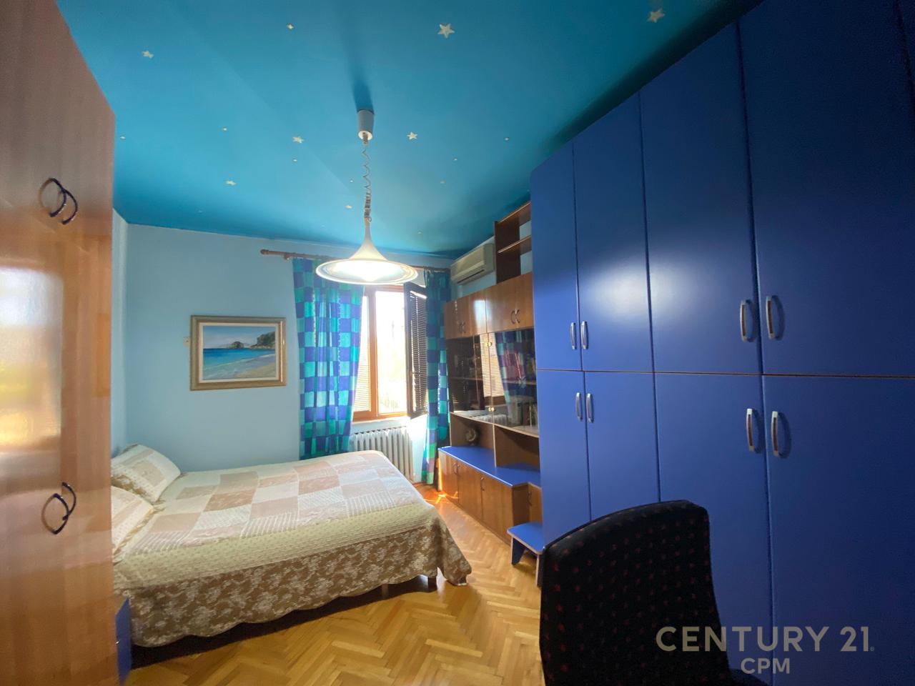 TEK DINAMO STADIUM APARTMENT 2+1+STORAGE AND KITCHEN FOR RENT