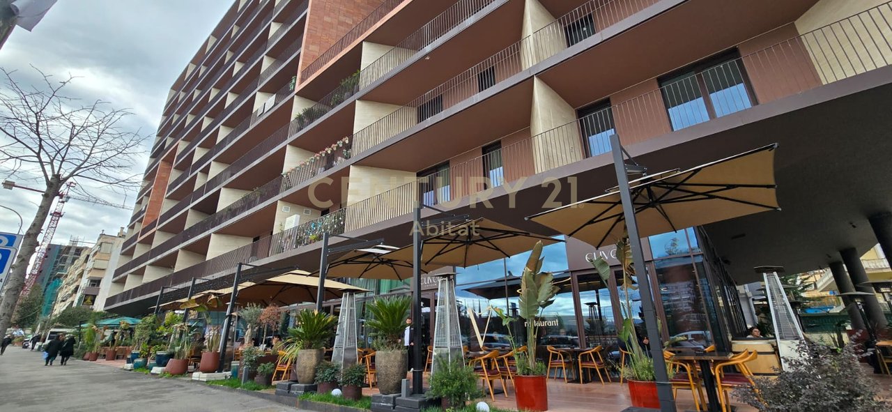 JEPET AMBIENT SUPER PREMIUM PËR KLINIKË OSE ZYRË – RESIDENCA ALTANA