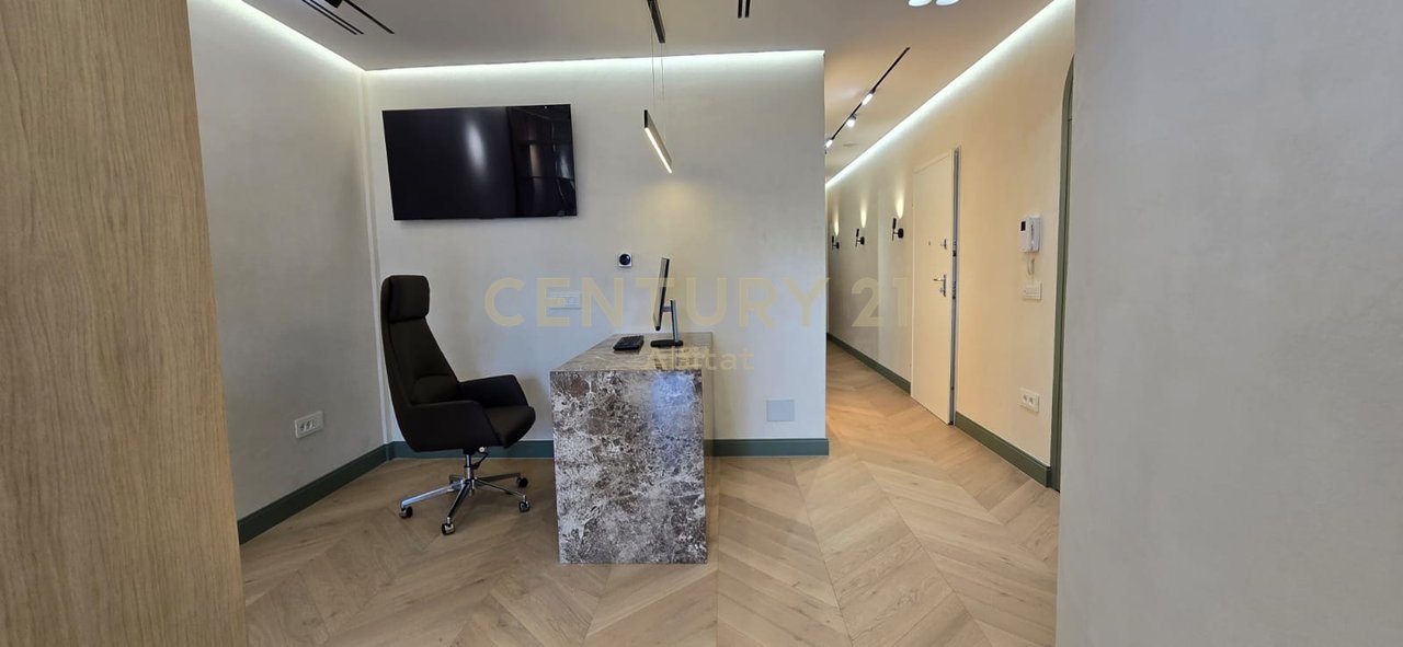 JEPET AMBIENT SUPER PREMIUM PËR KLINIKË OSE ZYRË – RESIDENCA ALTANA