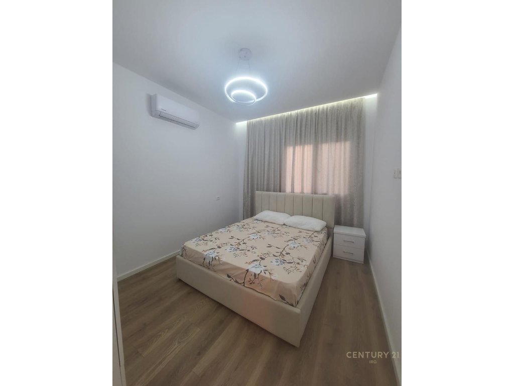 Qera, Shtëpi Private, Rruga e vilave,Lunder, Tiranë.