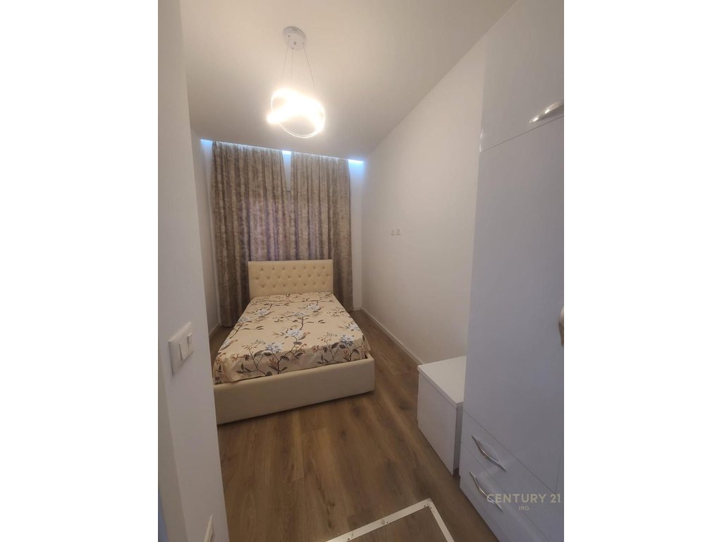 Qera, Shtëpi Private, Rruga e vilave,Lunder, Tiranë.