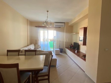 Jepet me Qira Apartament 2+1+2  – Zogu i Zi