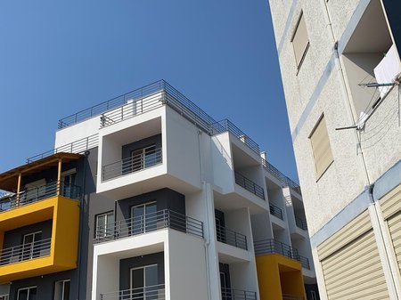 Japim me qira apartament 2+1+2 në Shkozë