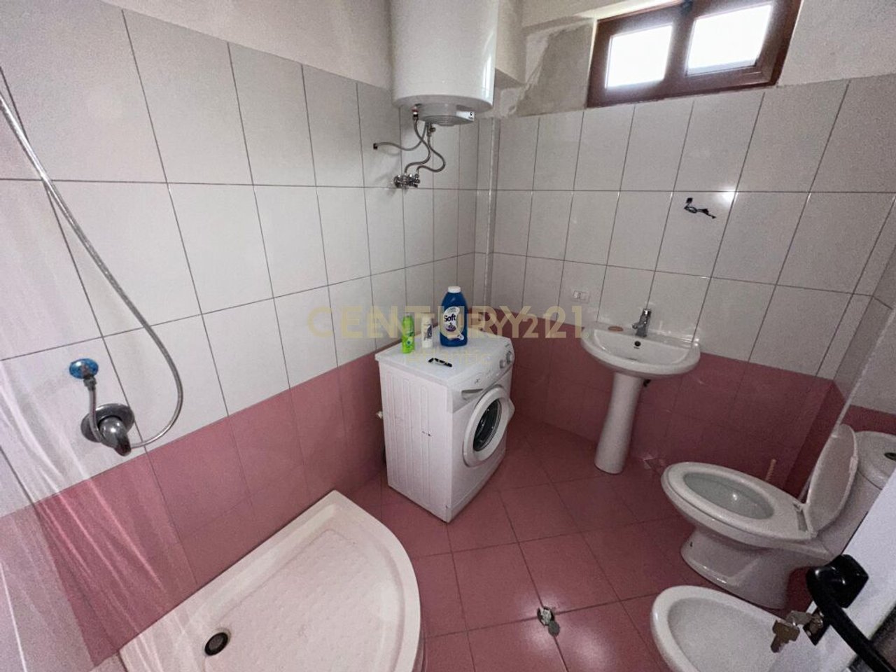 2+1 APARTMENT FOR RENT
8TH DISTRICT OF DURRES!