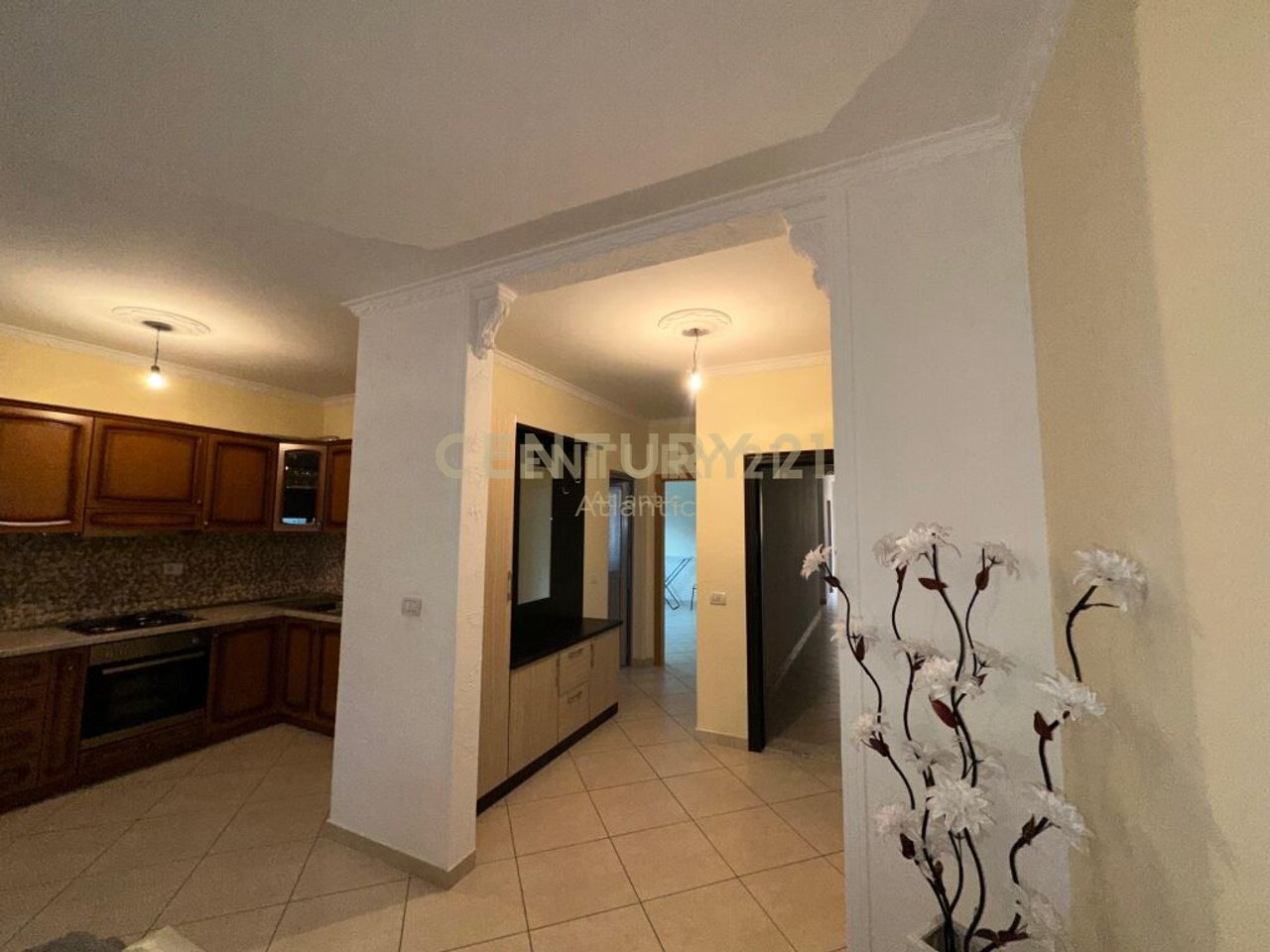 2+1 APARTMENT FOR RENT
8TH DISTRICT OF DURRES!