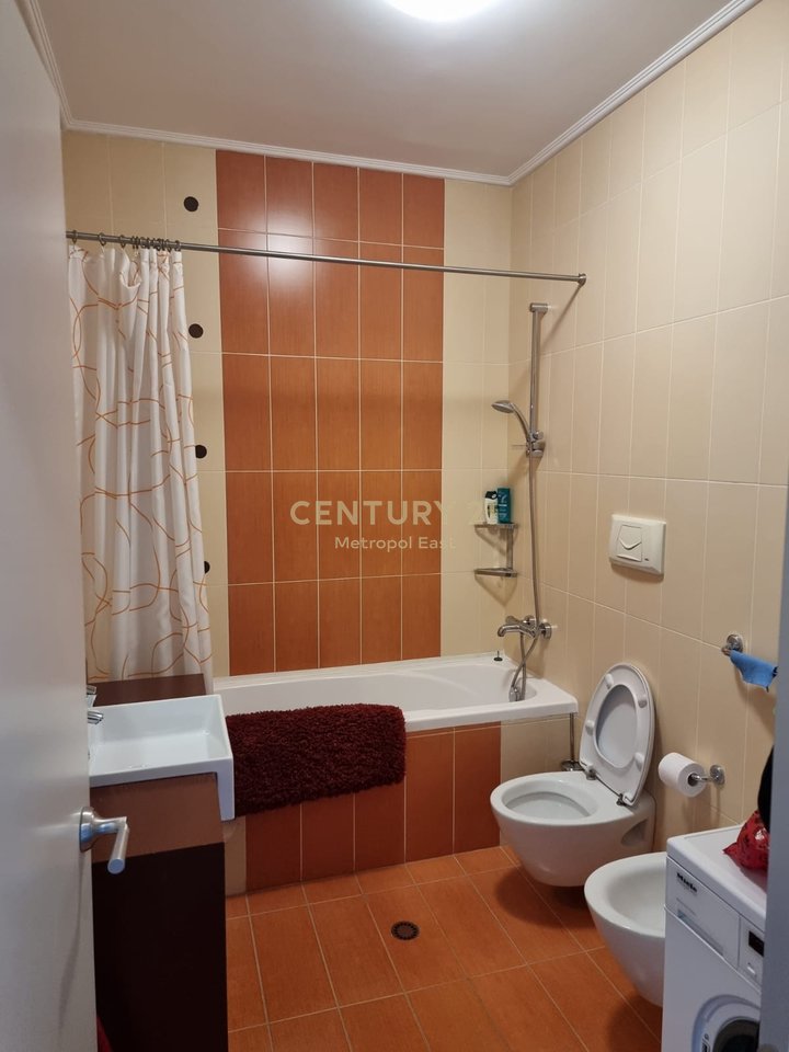 APARTAMENT 2+1+2 PER QIRA TEK STADIUMI DINAMO