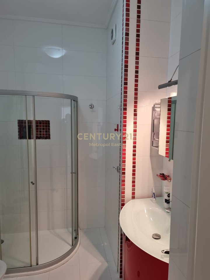 APARTAMENT 2+1+2 PER QIRA TEK STADIUMI DINAMO