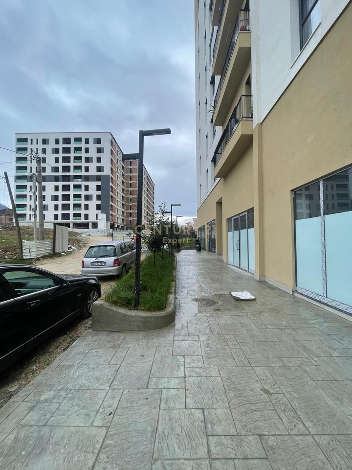 2+1 APARTMENT FOR SALE ON KOKONOZEVE STREET, PORCELAIN !!