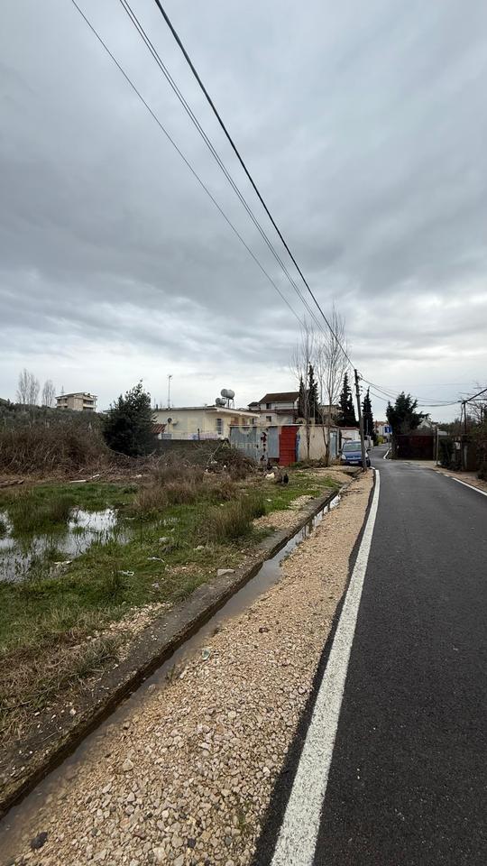 Tokë Industriale Për Shitje në Arapaj, Durrës - 90,000€ | 558 m²