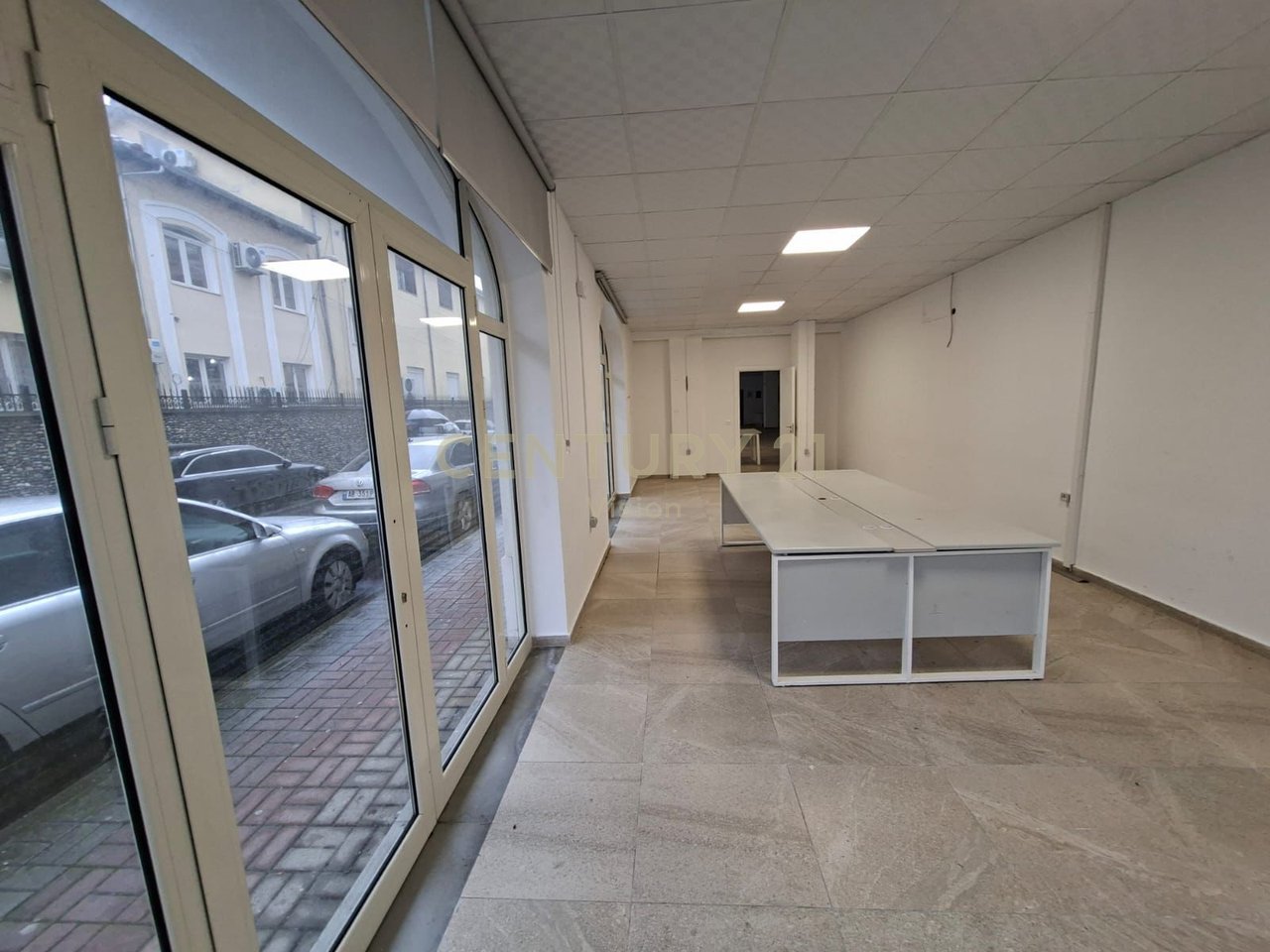 Shitet Ambient Biznesi prane Katedrales Shkoder