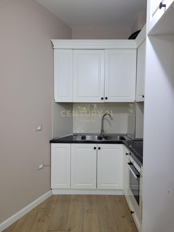 APARTMENT FOR RENT 1+1, BOTANICAL GARDEN.