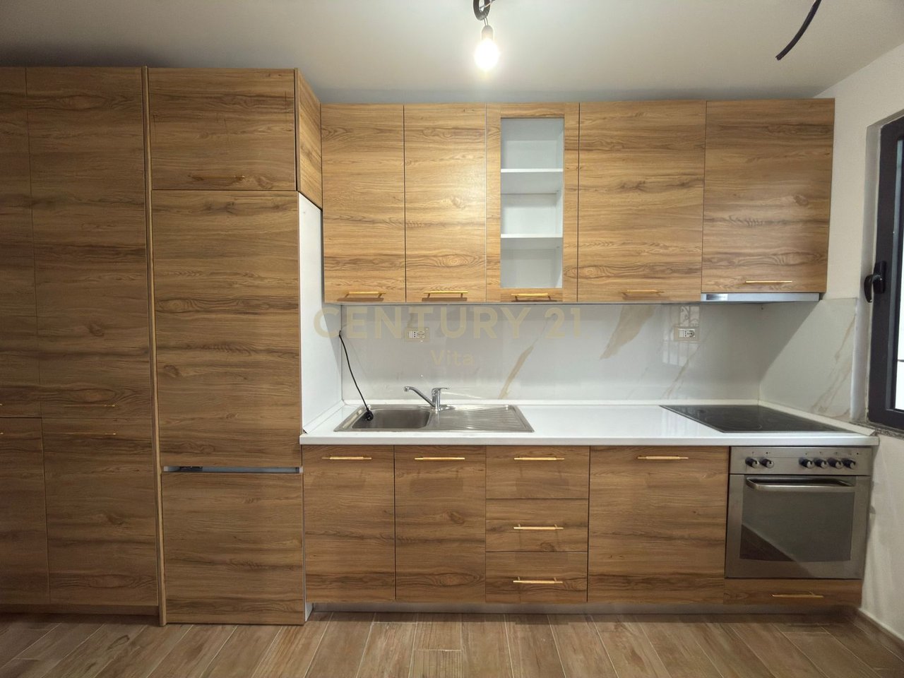 1+1 APARTMENT FOR RENT IN DURRES